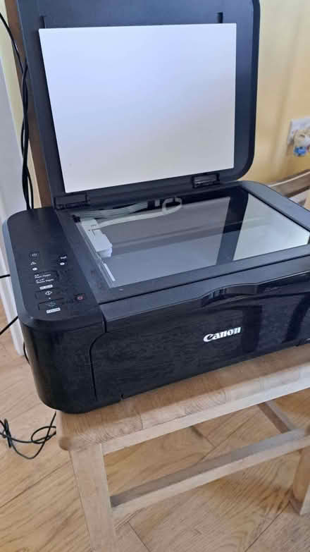 Photo of free Cannon Pixma 3 in 1 colour printer ( spares or repair) (Saltdean BN2) #1