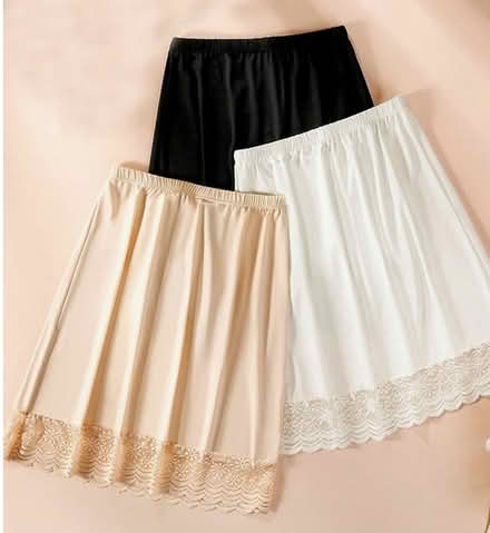 Photo of Half slips (mitcham CR4) #1