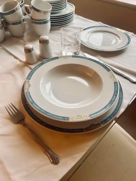 Photo of free Dinner set, 8 settings (Waterlooville PO7) #1