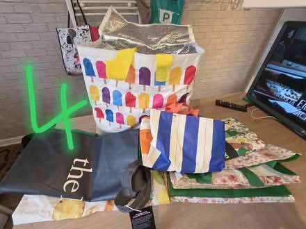 Photo of free Selection of resuable bags. (Malvern Link WR14) #4