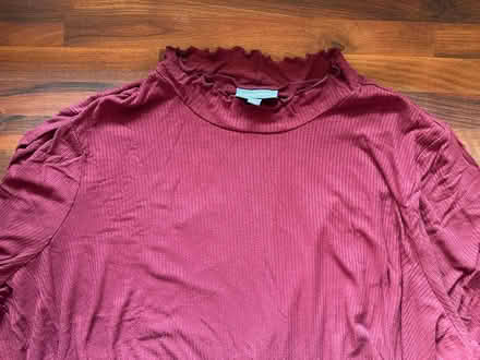 Photo of free 4X Red Sweater (Bath Beach, Brooklyn) #1