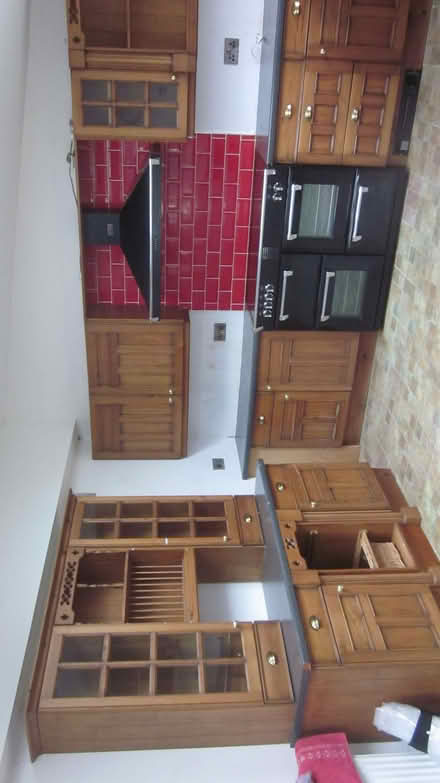 Photo of free kitchen (Burtle TA7) #2