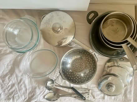 Photo of free Kitchen starter - pans Pyrex etc (Waterlooville PO7) #2