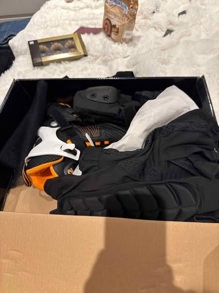 Photo of free Rollerblades plus gears (Sw6 3el) #2