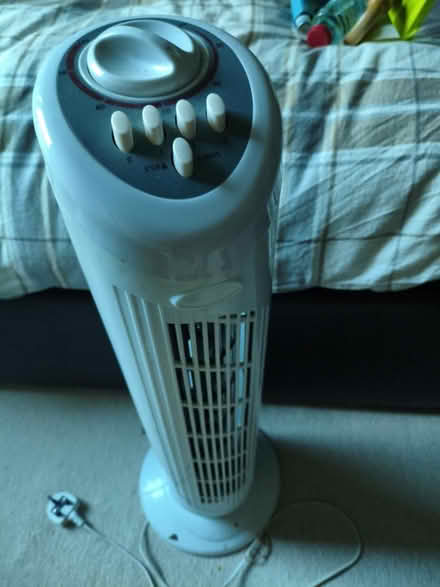Photo of free Standing fan (Vauxhall SW8) #1