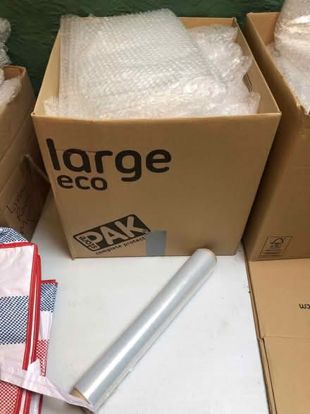 Photo of free Packing boxes, bubble wrap & removal packing blankets (Trefor LL54) #4