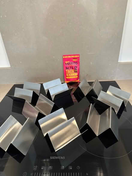 Photo of free 8 x American Metalcraft taco holders (Woodford SK7) #1