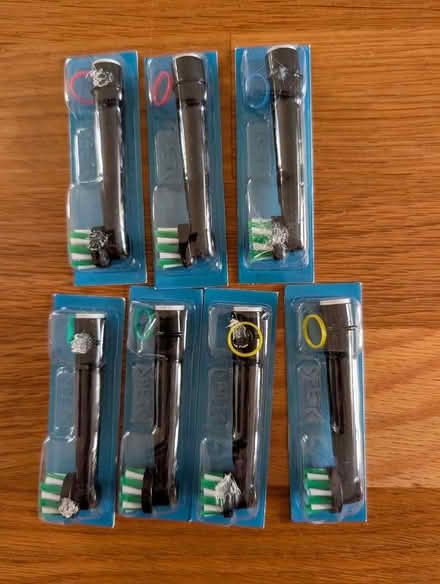 Photo of free 7Oral B electric toothbrush heads (Bluntisham PE28) #1