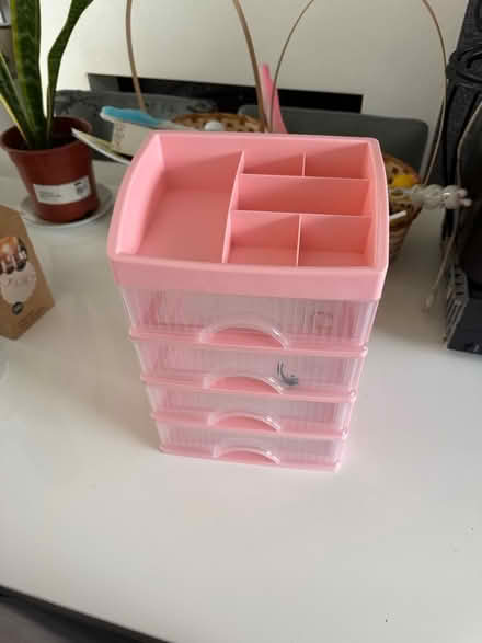 Photo of free Storage box (BN42) #2