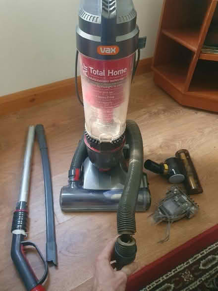 Photo of free Vax U89-MA-Te for parts (Roath CF24) #1