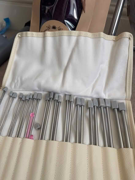 Photo of free Yarn & Knitting supplies (Twickenham) #3