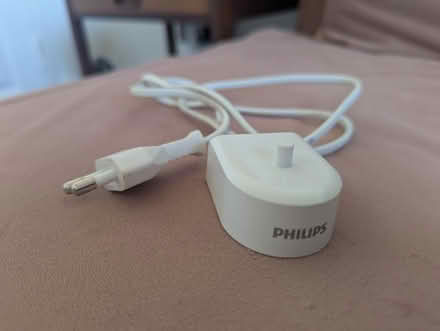 Photo of free Phillips elec. toothbrush charger (Leytonstone) #1