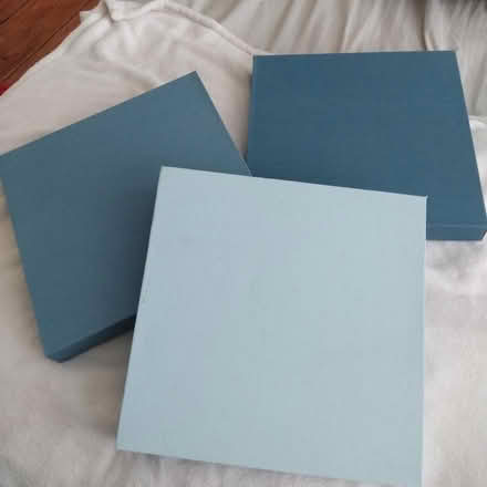 Photo of free 3 x square decorative wall canvass (Ingol PR2) #1