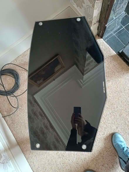 Photo of free Glass tv stand (Kidlington OX5) #2