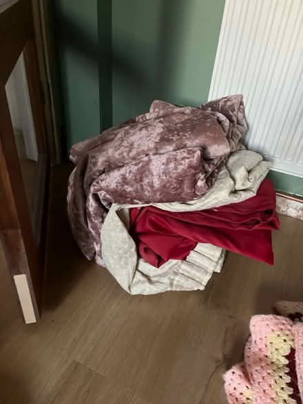 Photo of free Decorating sheets (Cambridge CB5) #1