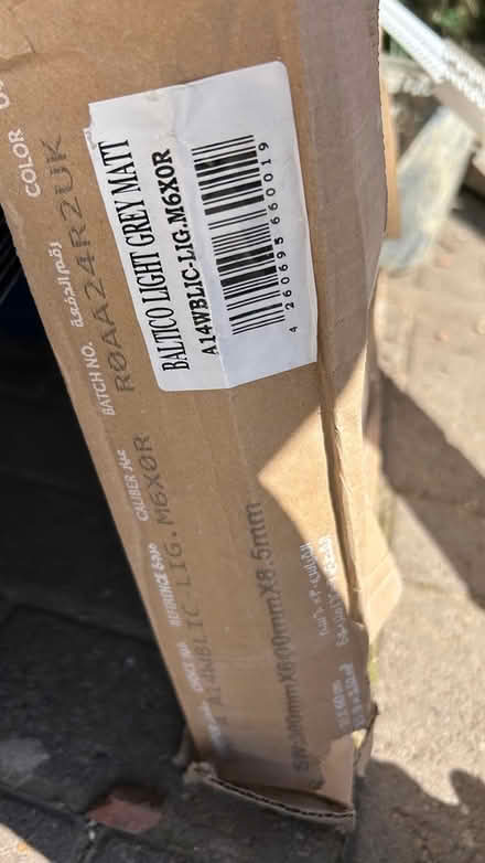 Photo of free 4 ceramic bathroom tiles (Florence Road) #2