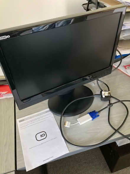 Photo of free PC monitor.18in screen. VGA (Moor Side PR4) #1