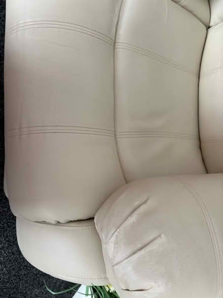 Photo of free Cream recliner sofa (Lostock Hall PR5) #4