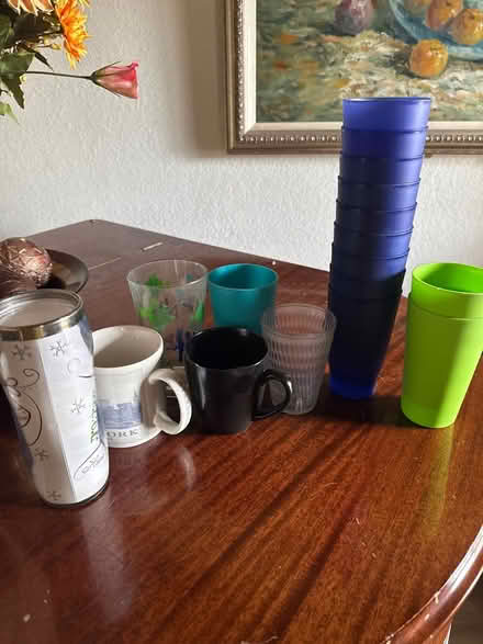 Photo of free Cups and coffe mugs (West San Jose 95128) #4
