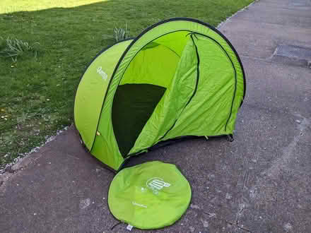 Photo of free Quechua Pop-Up Shelter (Twickenham) #1