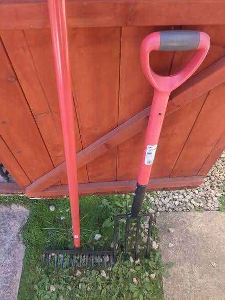 Photo of free 1 rake and 1 fork (Bedford MK40) #1