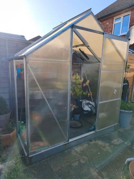 Photo of free Greenhouse (Greater Leys OX4) #3