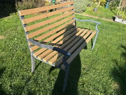 Photo of free Garden bench (Henlow SG16) #2