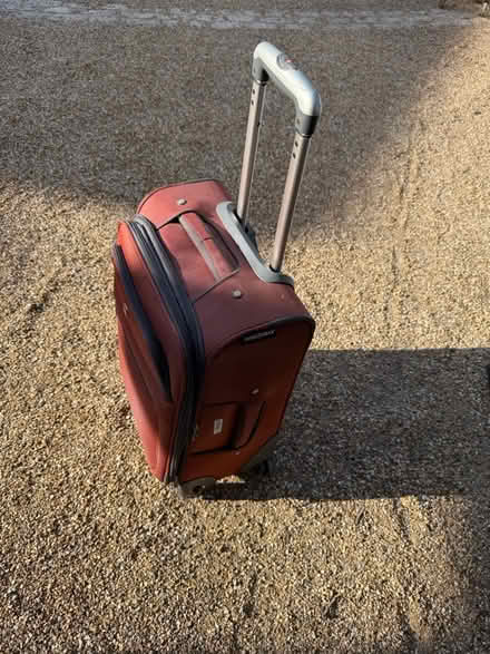 Photo of free Swiss gear wheelie luggage bag (Hersham KT12) #1