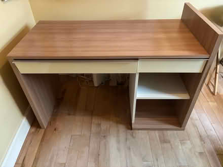 Photo of free Office desk (Leigh-on-Sea SS9) #1