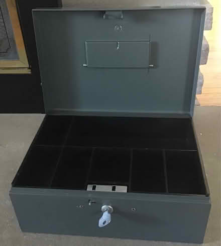 Photo of free Metal Cash Can (Alta Vista) #2