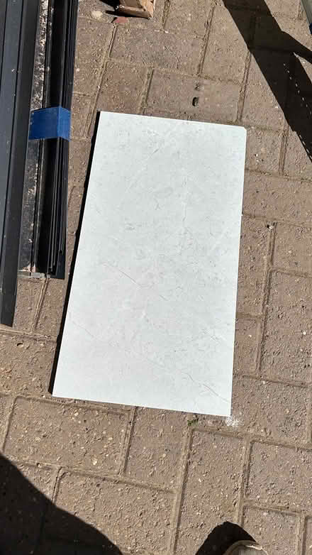 Photo of free 4 ceramic bathroom tiles (Florence Road) #1