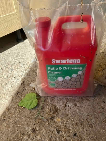 Photo of free Driveway cleaner (Hoddesdon EN11) #1