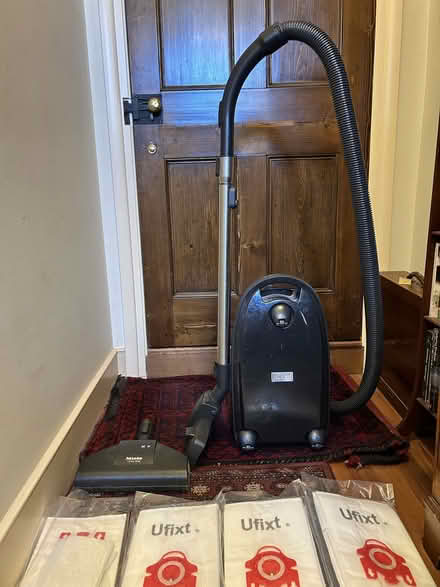 Photo of free Miele S715 Vacuum Cleaner (Long Melford CO10) #2