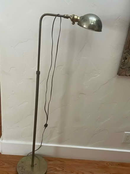 Photo of free Brass lamp (85/Saratoga Ave) #1