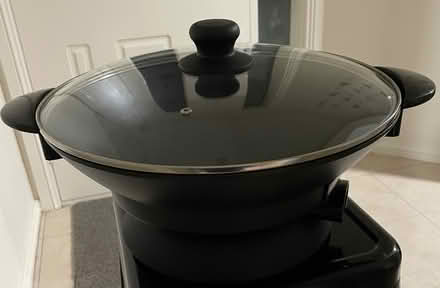 Photo of free Large electric wok (Crestwood) #1