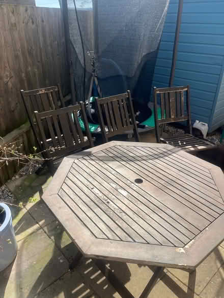 Photo of free Garden Table and 4 chairs (Bubnell DE45) #2