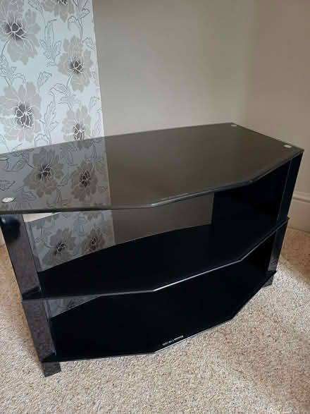 Photo of free Glass tv stand (Kidlington OX5) #4