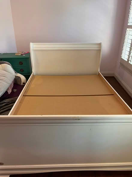 Photo of free Full size white bed frame (VIenna near Meadowlark Gardens) #1