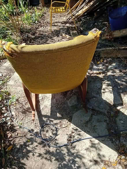 Photo of free Probably 1960sish rocking chair (Round Hill BN2) #3