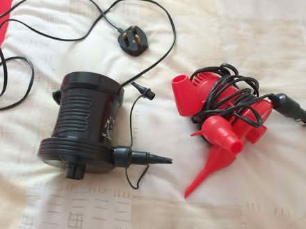 Photo of free Sturdy canvas & rubber double air bed with 2 pumps (Llandrindod LD1) #2