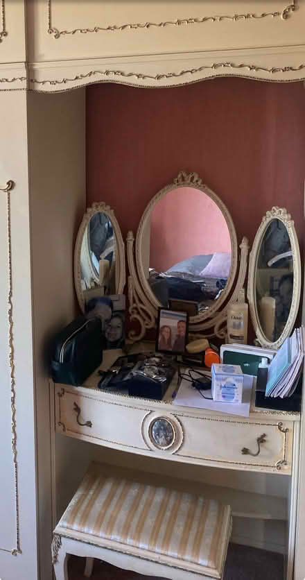 Photo of free Wardrobes/Dressing Table (Shenfield CM15) #3