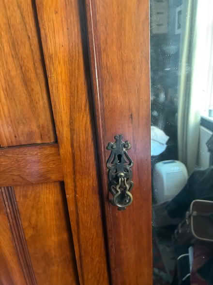 Photo of free Wardrobe (Victorian or Edwardian?) (St James' Street BN2) #4