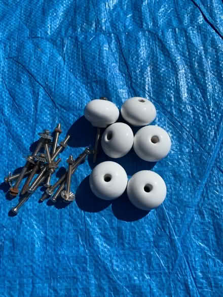 Photo of free Drawer ceramic handles (NR6) #1