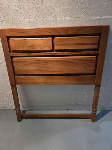 Photo of free 3 piece Oak bedroom set (Clinton Township 48038-5314) #3