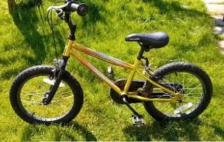 Photo of free Child's bike (Adeyfield HP2) #1