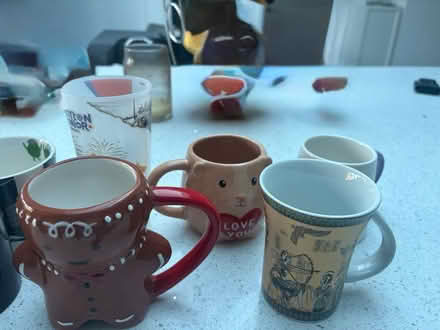 Photo of free 10 Mugs, glass & tumbler (used) (CV6) #3