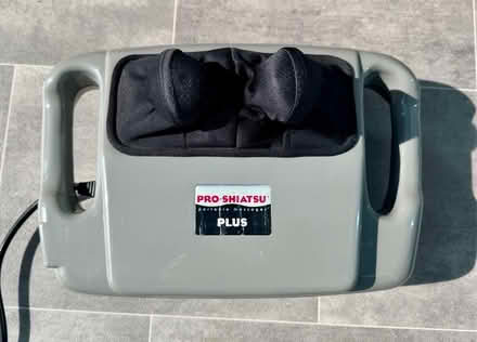 Photo of free Shiatsu neck massager (Welling DA16) #1