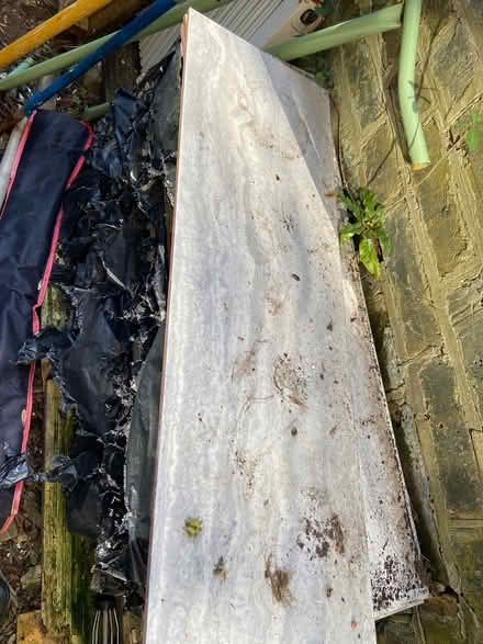 Photo of free 40 plus large grey and beige tiles (SE153BS) #2