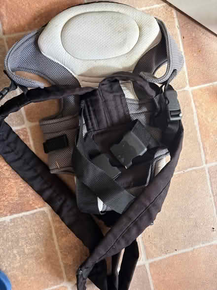 Photo of free Chicco baby carrier (Kingstanding B44) #1