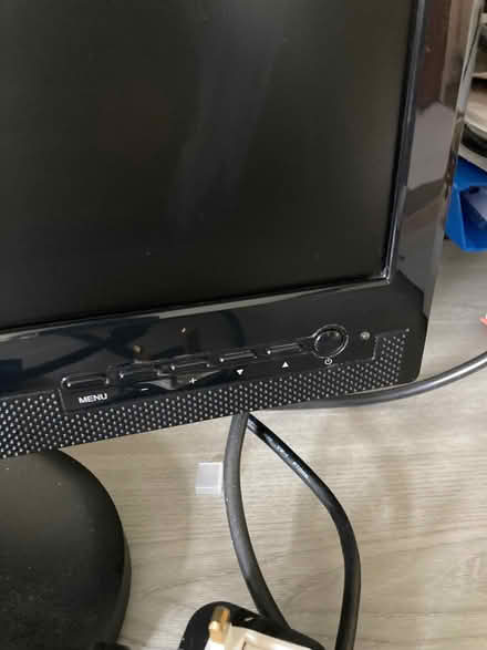 Photo of free PC monitor.18in screen. VGA (Moor Side PR4) #2